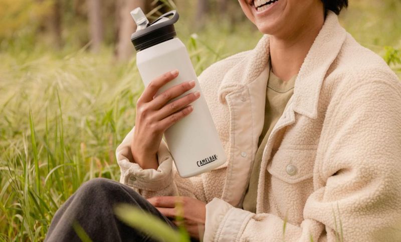 Botella de Agua CamelBak 710 ml Amanecer del Desierto