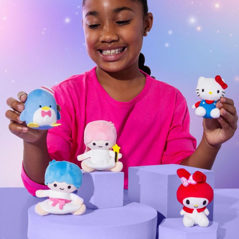 Colección de 5 figuras micro Hello Kitty de Micro Teenies