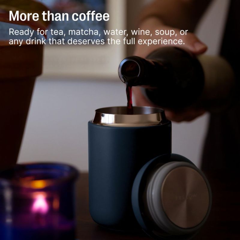 Taza de café Fellow 355 ml con revestimiento cerámico – modelo de viaje