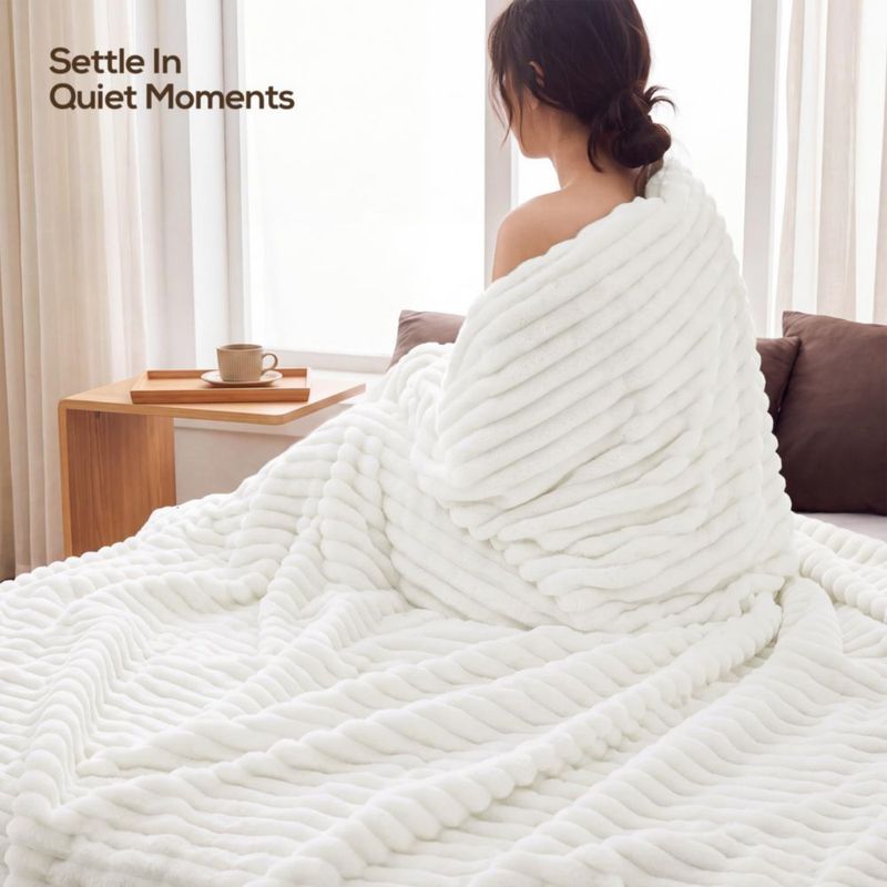 Manta Utopia Bedding 230 × 230 cm Blanco Roto – Talla Queen