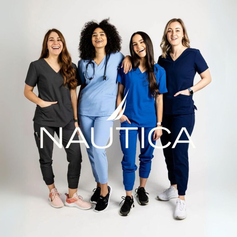 Juego de Uniformes Médicos Nautica Mujer 2 Piezas – Top y Pantalón Stretch