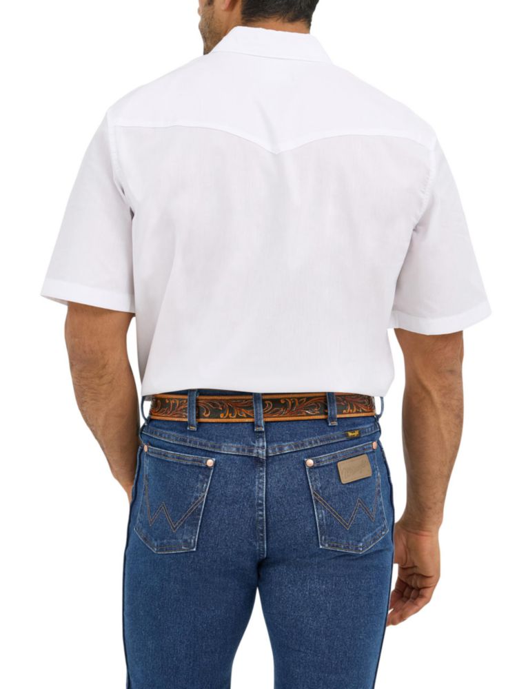 Camisa Wrangler para hombre estilo vaquero básico de manga corta con dos bolsillos y broches a presión – Blanca