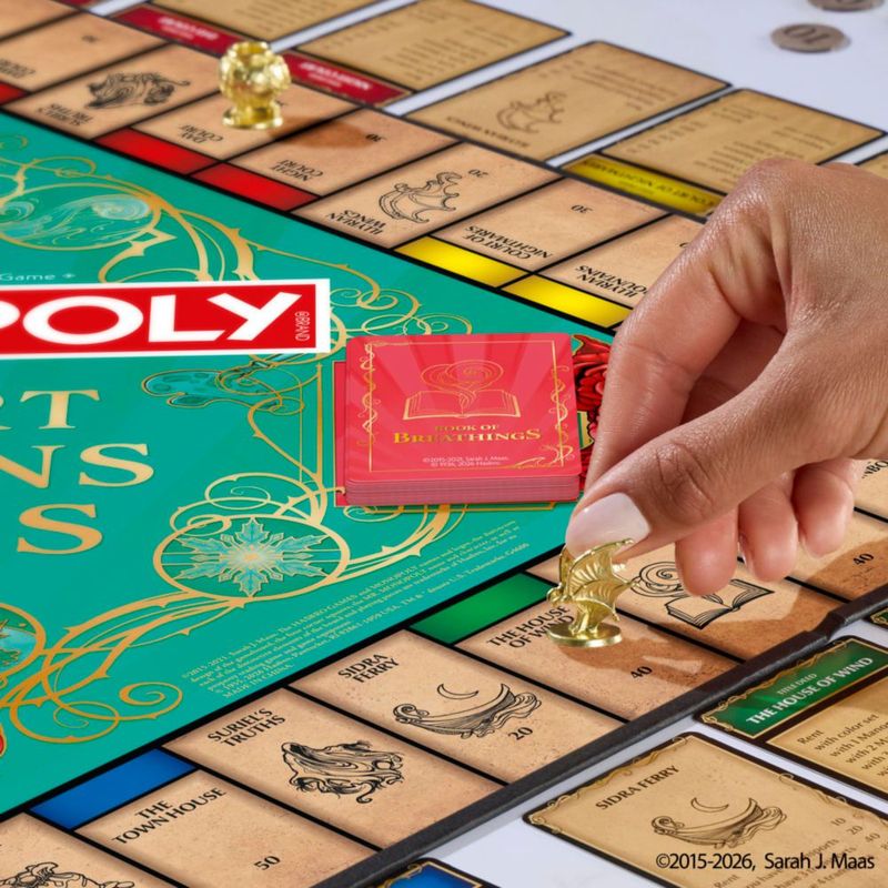 Monopoly: Edición Especial de A Court of Thorns and Roses – Juego de Mesa para Adultos | Licencia Oficial | +17 años | de 2 a 6 jugadores