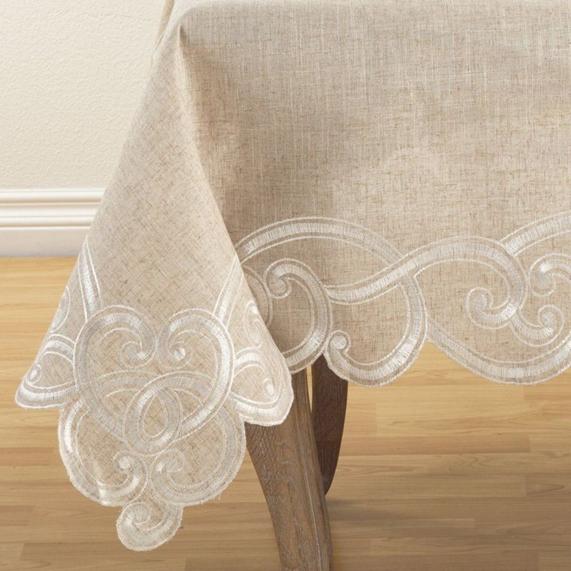 Mantel SARO LIFESTYLE 170 cm Natural con diseño de concha bordada