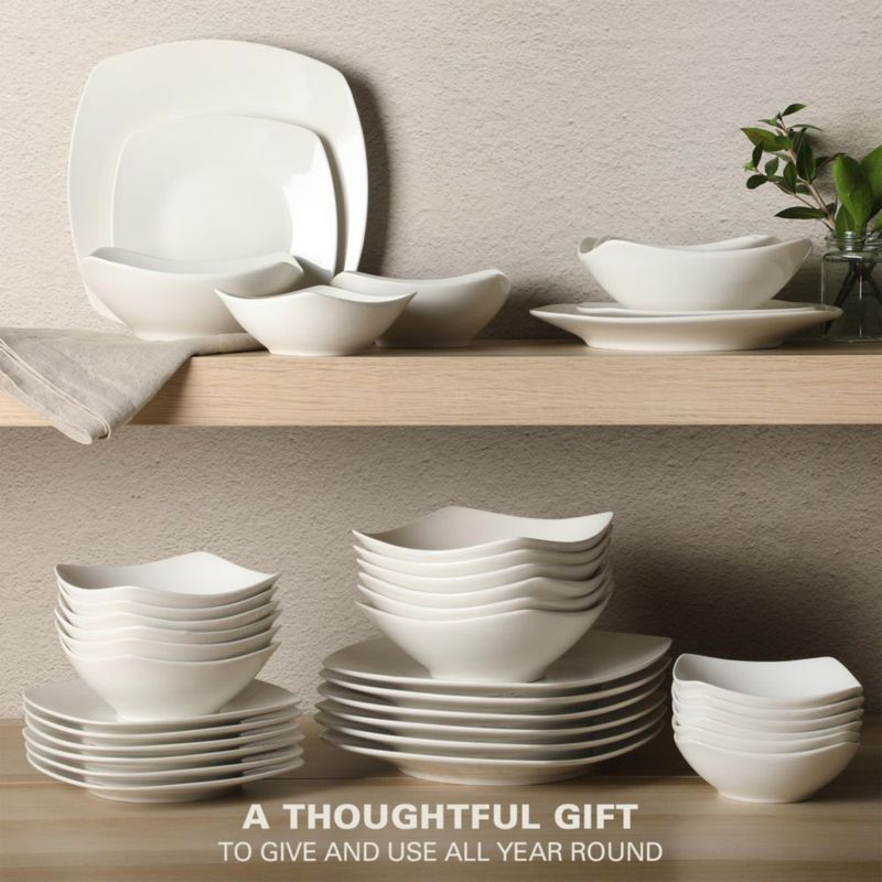 Juego de Vajilla Gibson Home de 40 Piezas en Porcelana Blanca
