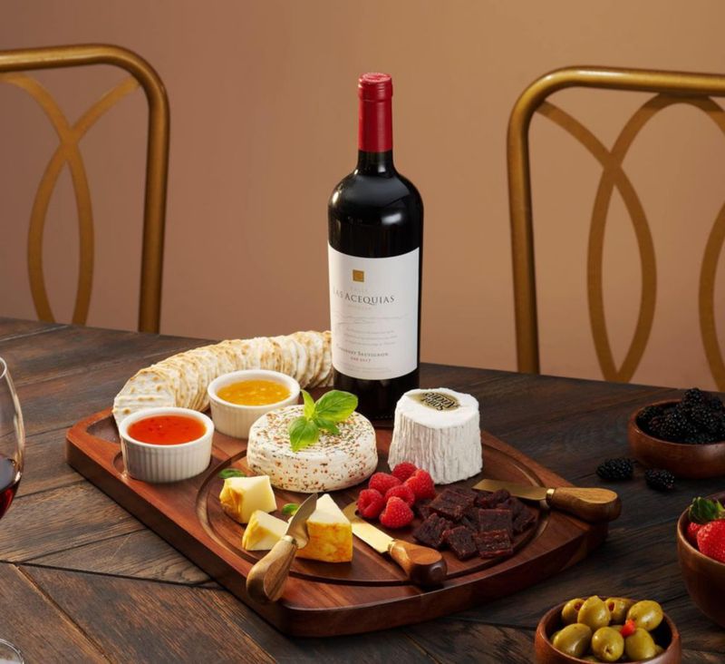 Set de tabla de quesos de madera de acacia Godinger - regalo