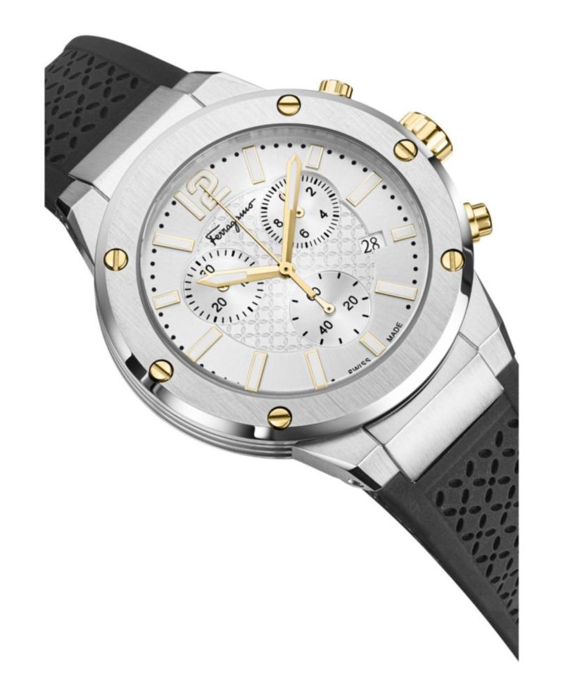 Reloj Salvatore Ferragamo 42 mm esfera plateada con correa negra
