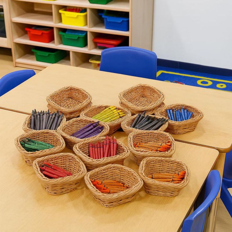 Cestas de mimbre de plástico Constructive Playthings para almacenamiento juego de 12