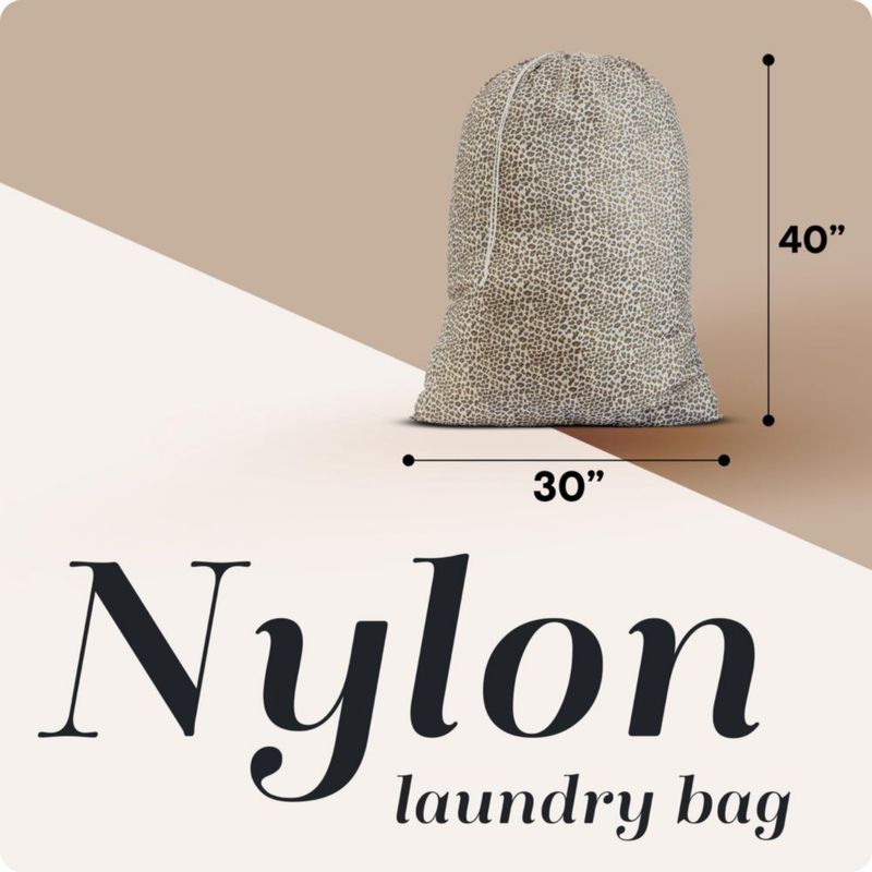 Bolsa de lavandería Handy Laundry XL 76 cm 27 kg con estampado de leopardo