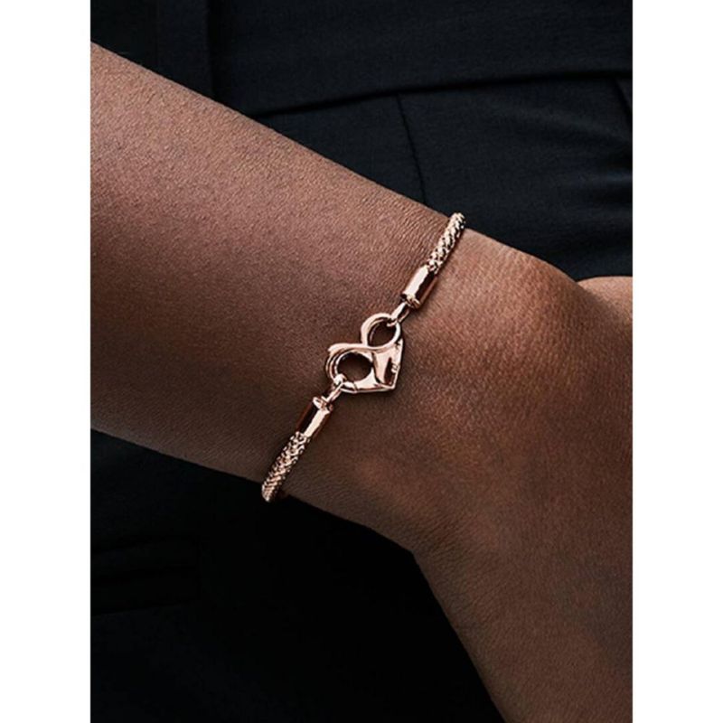 Pulsera PANDORA Moments cadena tachonada de 16 cm