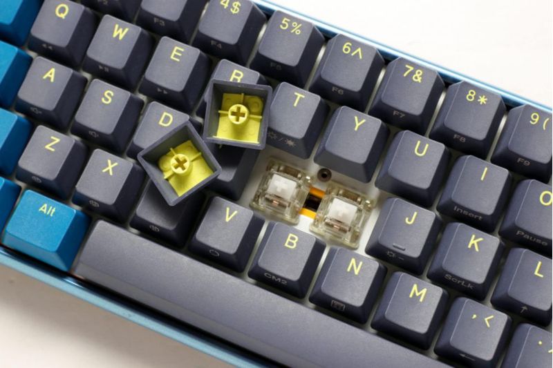 Teclado Ducky One 3 SF 65% Cherry MX Brown