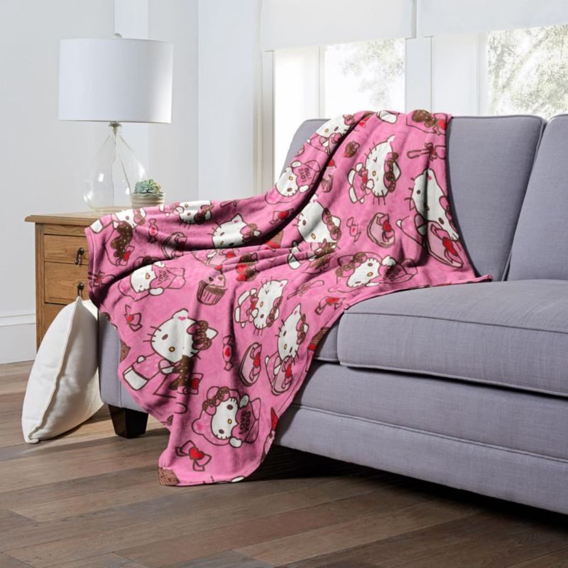 Manta Northwest 127 cm x 178 cm Hello Kitty Te quiero