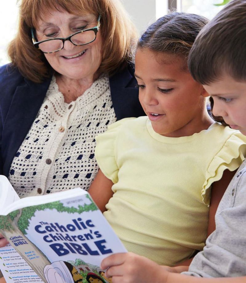 Biblia Infantil de Saint Mary's Press (tapa blanda)