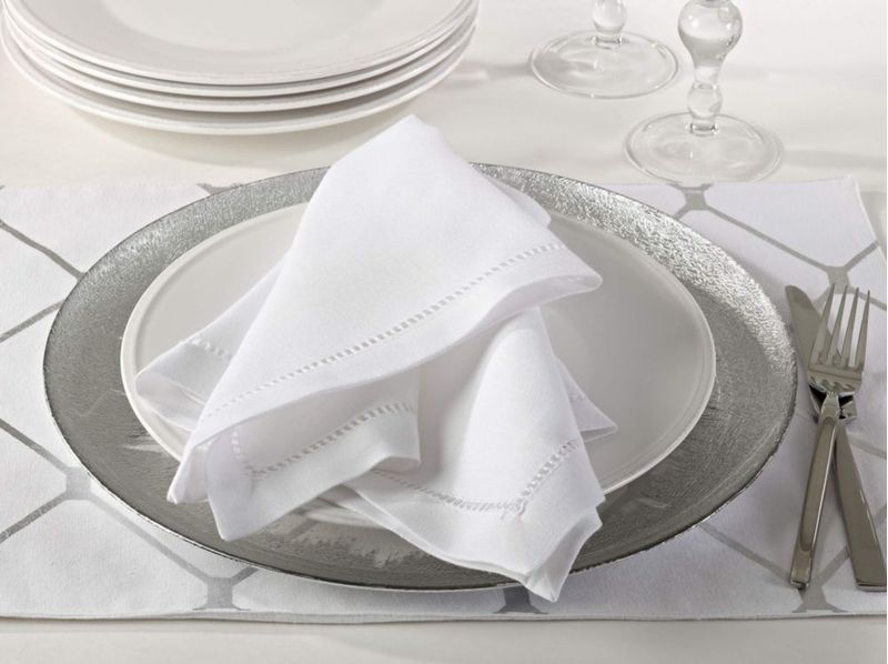 Servilleta de Tela SARO LIFESTYLE 15 cm Blanca - Pack de 12