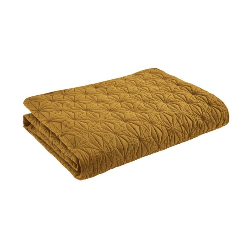 Juego de colcha VCNY Home Full/Queen de 3 piezas en dorado