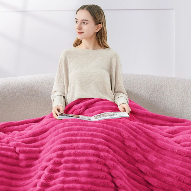 Manta BEDELITE Twin 152 cm Rosa Intenso de Forro Acanalado