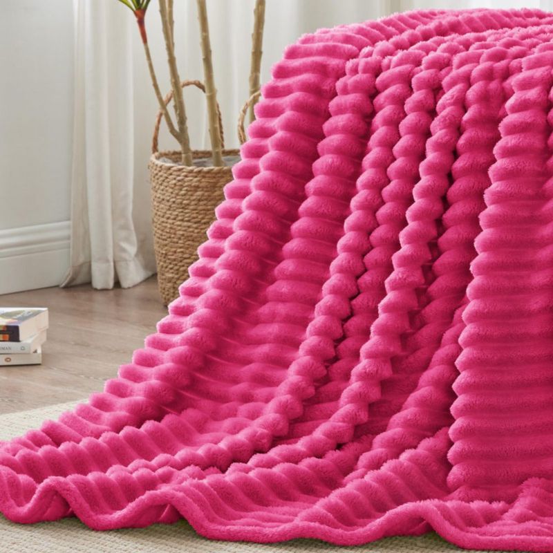Manta BEDELITE Twin 152 cm Rosa Intenso de Forro Acanalado