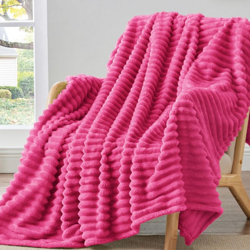 Manta BEDELITE Twin 152 cm Rosa Intenso de Forro Acanalado