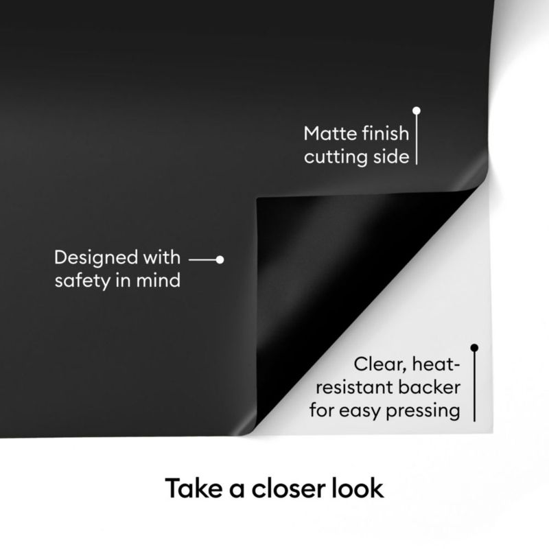 Rollo de vinilo termoadhesivo Cricut 305 cm × 15 m color púrpura