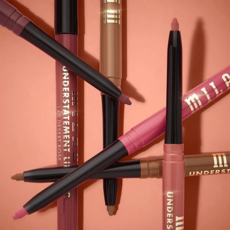Lápiz delineador de labios Milani Understatement Magenta Mood retráctil