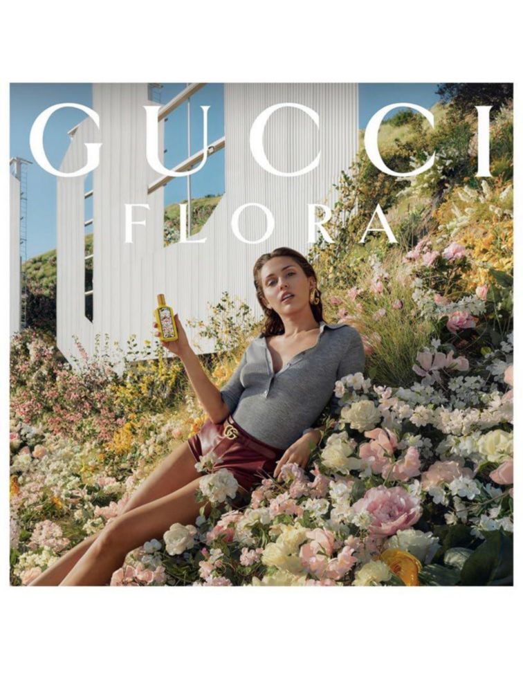 Set de perfume Gucci Flora Gorgeous Orchid 50 ml + viaje