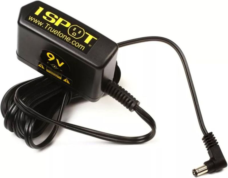 Adaptador Truetone 9Vdc 1700 mA