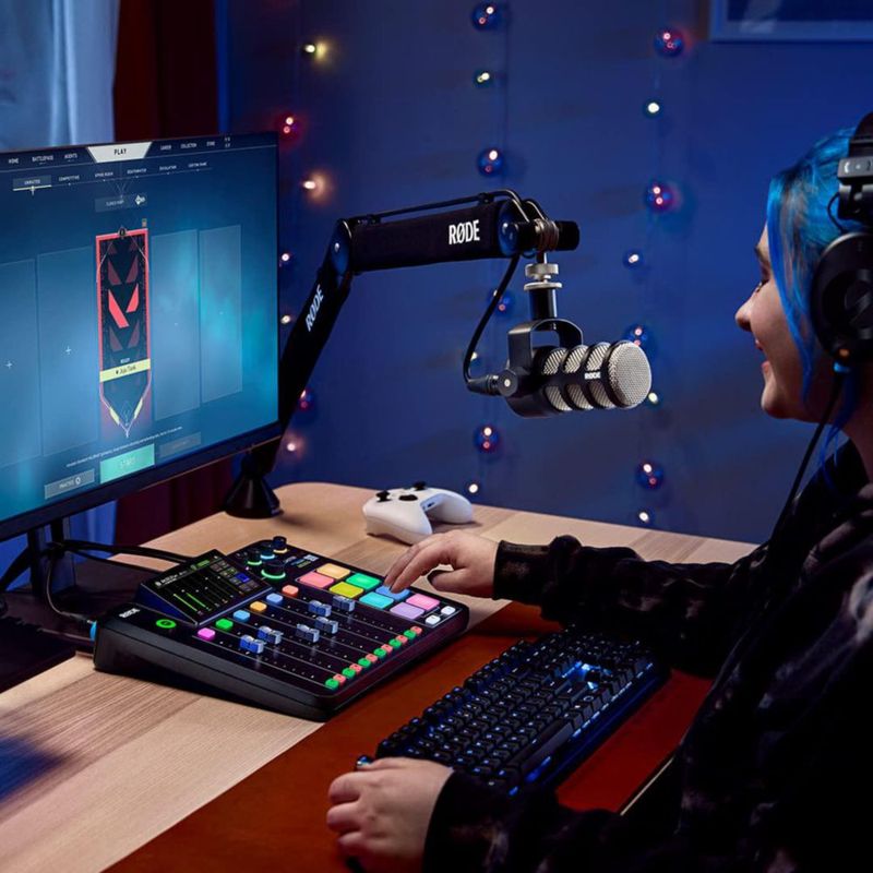 Kit de Micrófono StreamEye PodMic con Brazo Articulado y Cable XLR