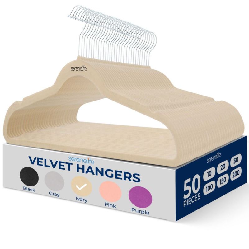 Set de 50 perchas de terciopelo SereneLife color marfil antideslizantes