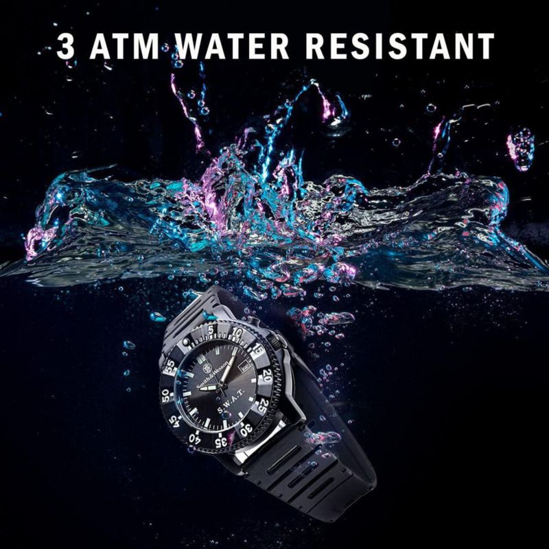 RELOJ Smith & Wesson 40 mm Resplandor Trasero SWAT