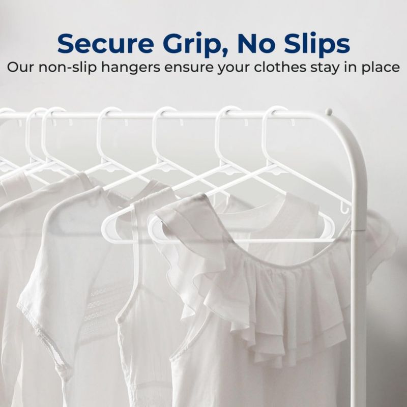 Perchas para ropa SereneLife pack de 150 unidades blancas de plástico