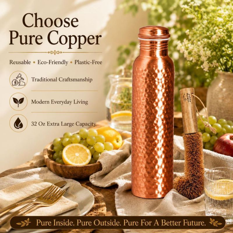 Botella Alpha Living Home de cobre martillado 950 ml