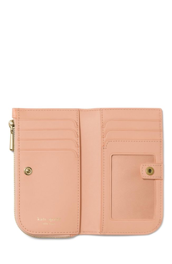 Cartera plegada delgada Devin de Kate Spade New York en cuero saffiano