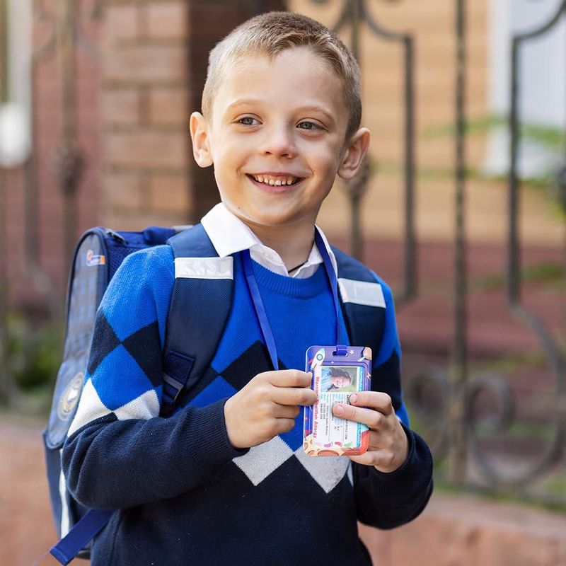 Tarjeta de identificación infantil de viaje RAYCCI roja + portatarjeta