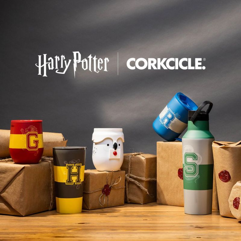 Vaso térmico de vino Corkcicle 355 ml Slytherin con tapa