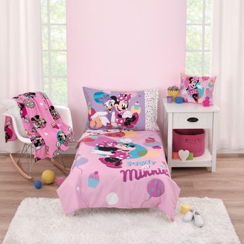 Disney Minnie Mouse ¡Vamos a la Fiesta! Rosa Globos Cupcakes y Confeti – Juego de 4 Piezas para Cuna: Edredón Sábana Ajustable Sábana Plana y Funda de