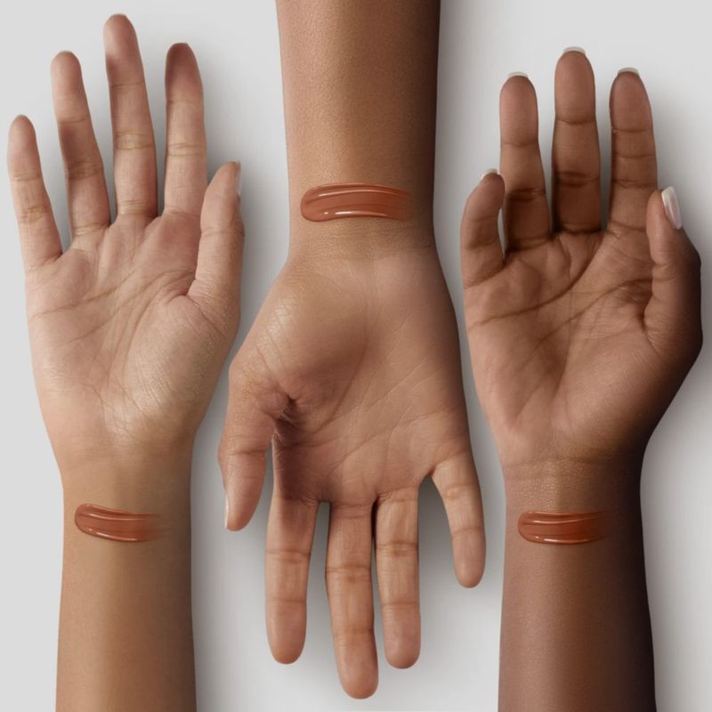 Base FENTY BEAUTY 32 ml Mate Suave de Larga Duración