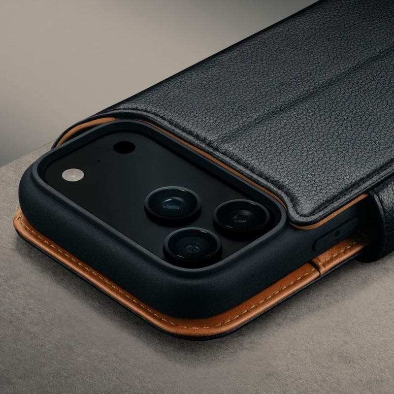 Funda TORRO de cuero negro para iPhone 17 Pro Max