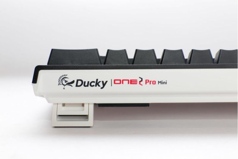 Teclado Mecánico Ducky One 2 Mini Pro RGB Negro con Interruptores Cherry Blue