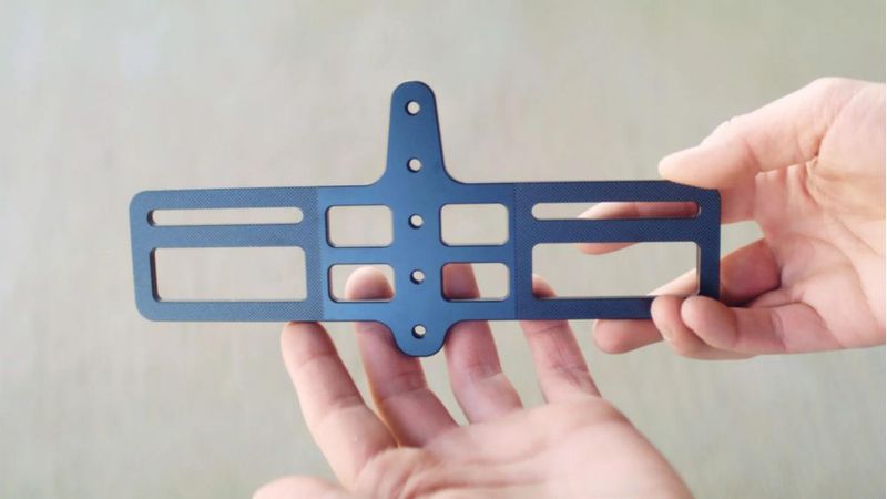 Adaptador BTA TRIRIG Universal para Soporte de Botella