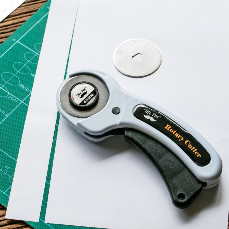 Cortador rotativo Mr. Pen 45 mm +1 cuchilla ergonómica