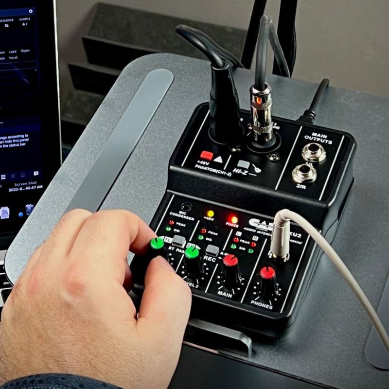 Mezclador USB CAD Audio MXU2 2 canales XLR combo