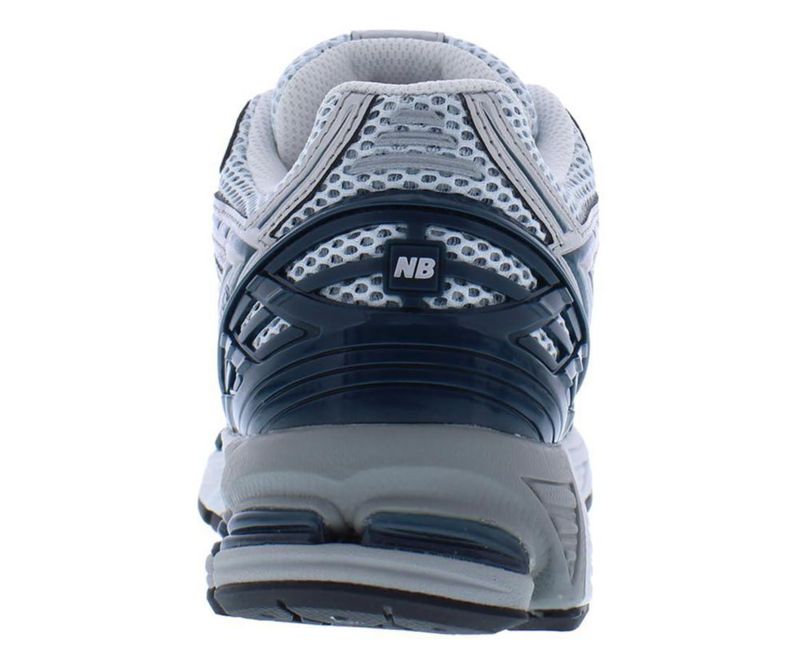 Zapatillas New Balance 1906 talla 10 369 g plateado/blanco