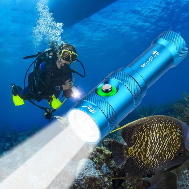 Lámpara de buceo WINDFIRE 5000 lúmenes a prueba de agua