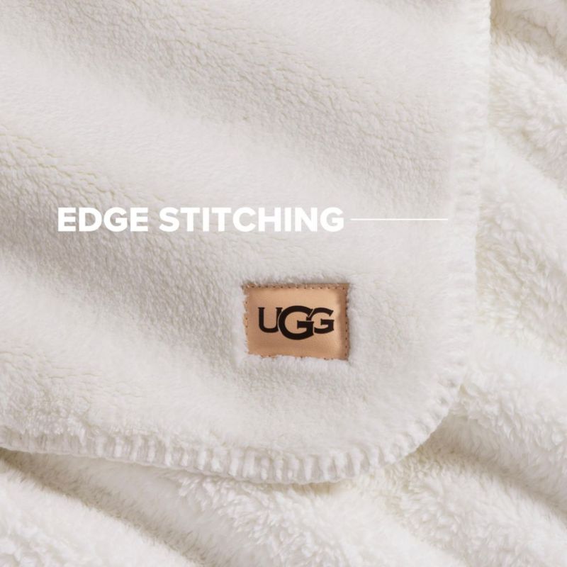 Manta UGG Whitecap Queen 228 cm x 228 cm Color Blanco