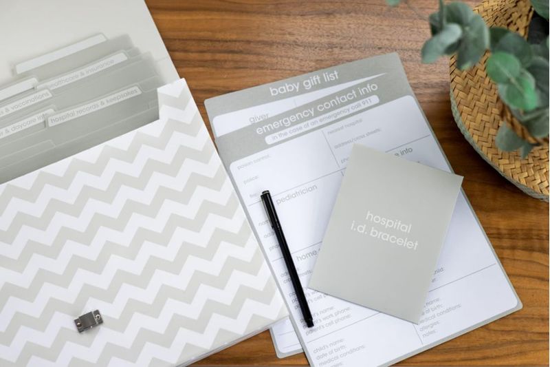 Carpeta de archivos Pearhead Gris Chevron 34x25x5 cm