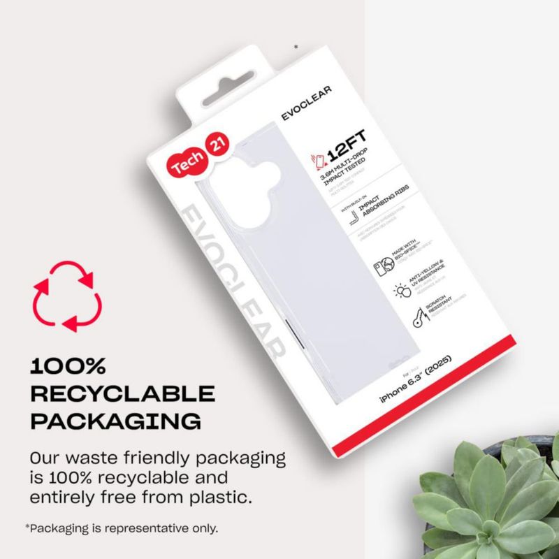 Funda Tech21 EvoClear para iPhone 17 Transparente y Compatible con Carga Inalámbrica