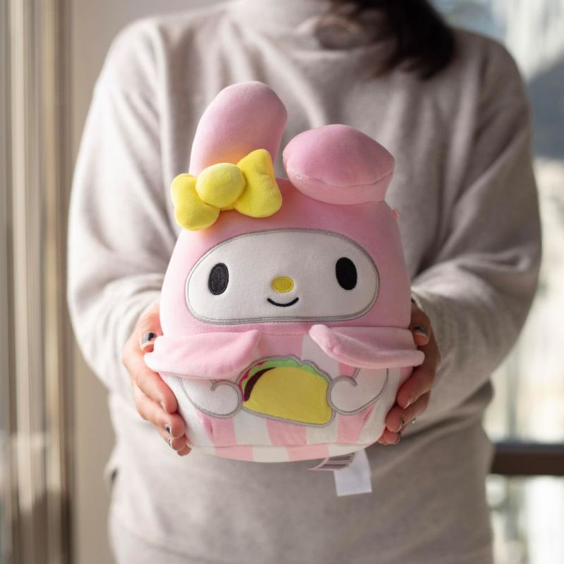 Peluche Squishmallows My Melody 20 cm Serie Camión de Tacos