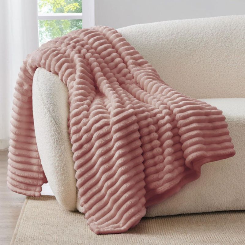 Manta BEDELITE Twin 152 cm Rosa Empolvado Acanalada de Vellón
