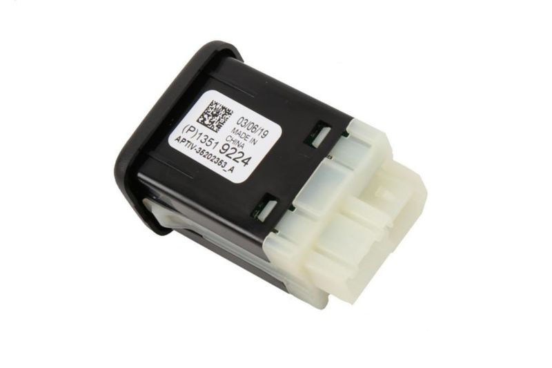 Reproductor de audio GM GENUINE PARTS negro azabache con USB