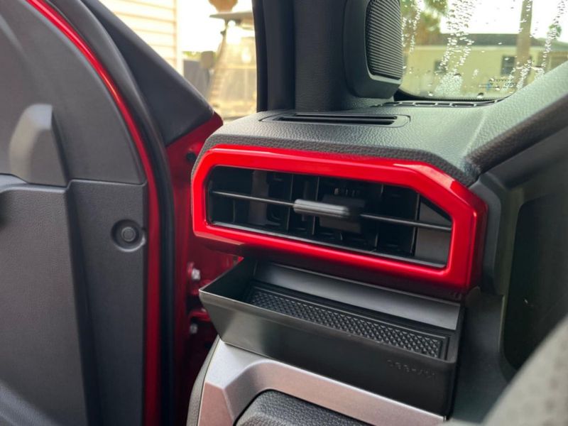 Portavasos KUJOOY Toyota Tacoma 2024-2026 Rojo ABS